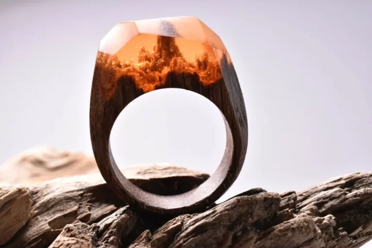 content_plain-magazine-secret-woods-ring-07